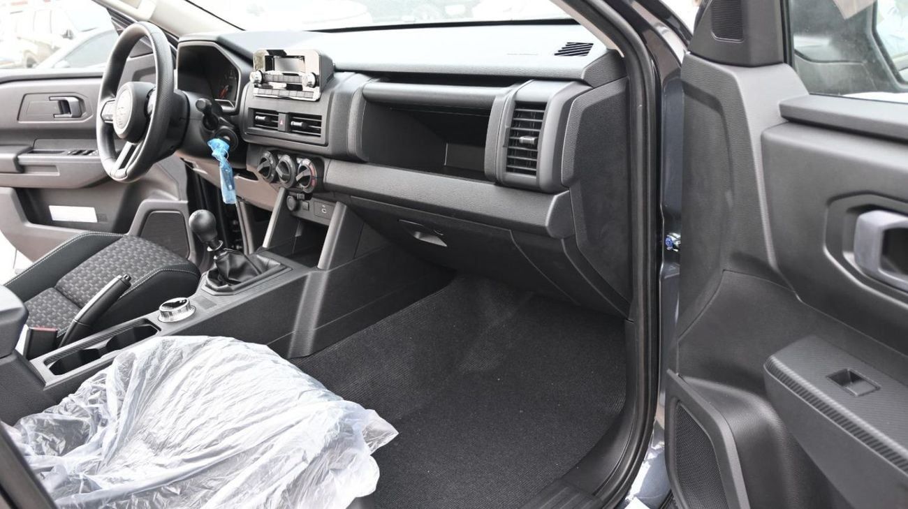 ميتسوبيشي L200 GLX 2.4L DIESEL DCAB 4WD 6MT MY25