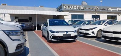 Volkswagen Golf Volkswagen Golf R Line 1.4L TSi Petrol 2024YM | Export Price