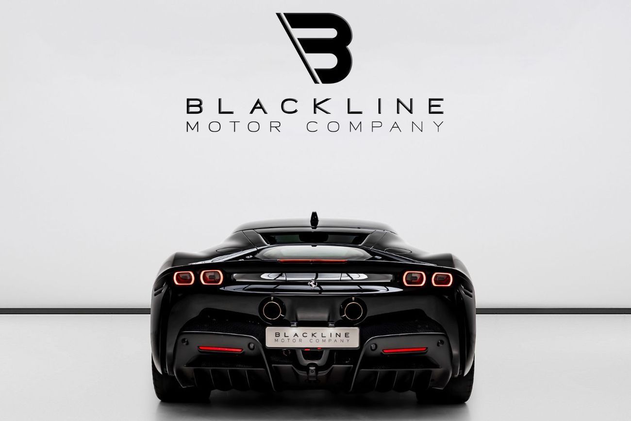 Ferrari SF90 Stradale 2022 Ferrari SF90 Stradale, 2027 Ferrari Warranty + Service Contract, Low KMs, GCC