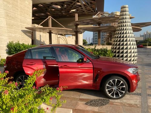 بي أم دبليو X6 50i Middle East Edition 4.4L