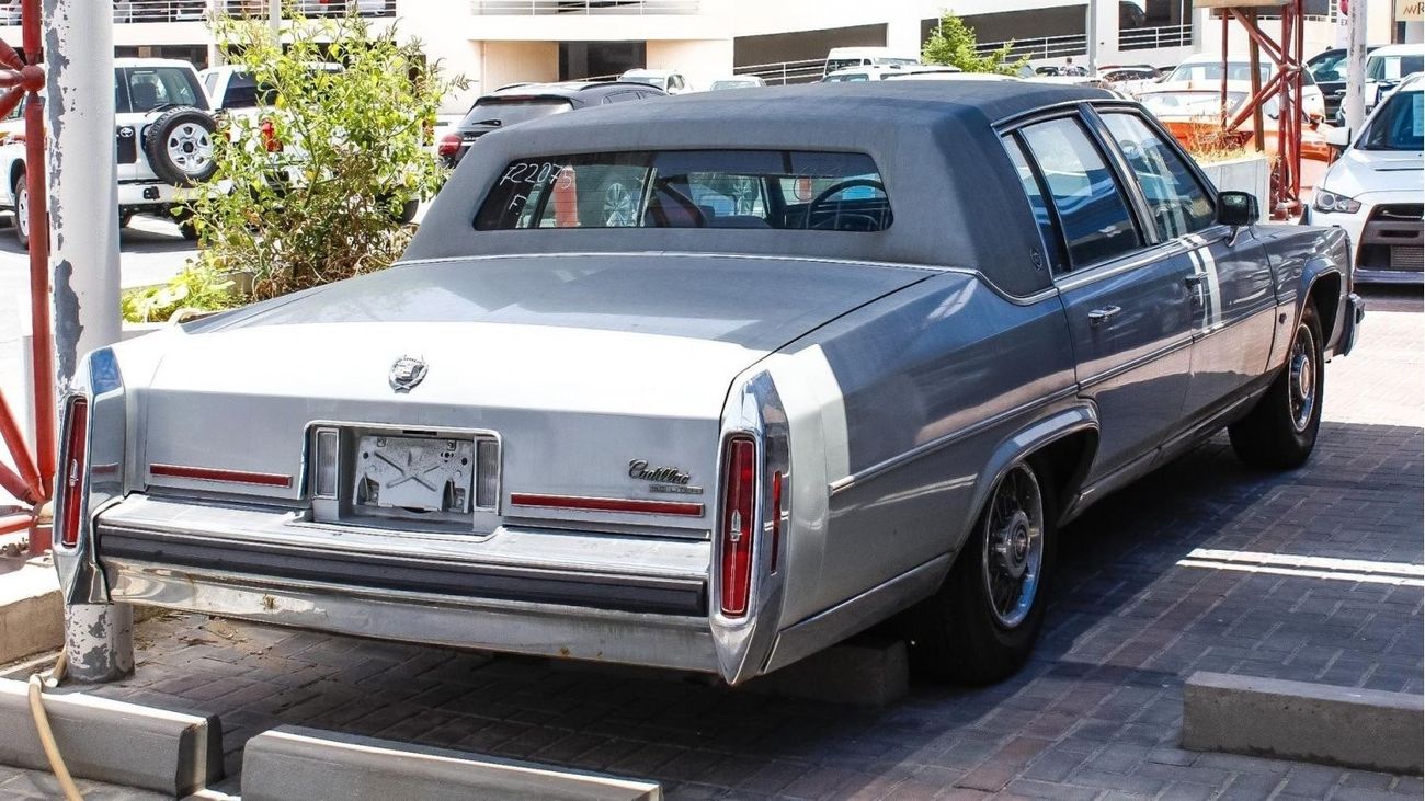 Cadillac Brougham 5.0 L