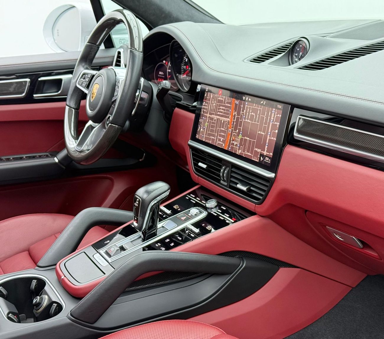 بورش كايان GTS 4.0L (460 HP) 2021 Porsche Cayenne GTS, Warranty, Full Porsche Service History, Excellent Condit