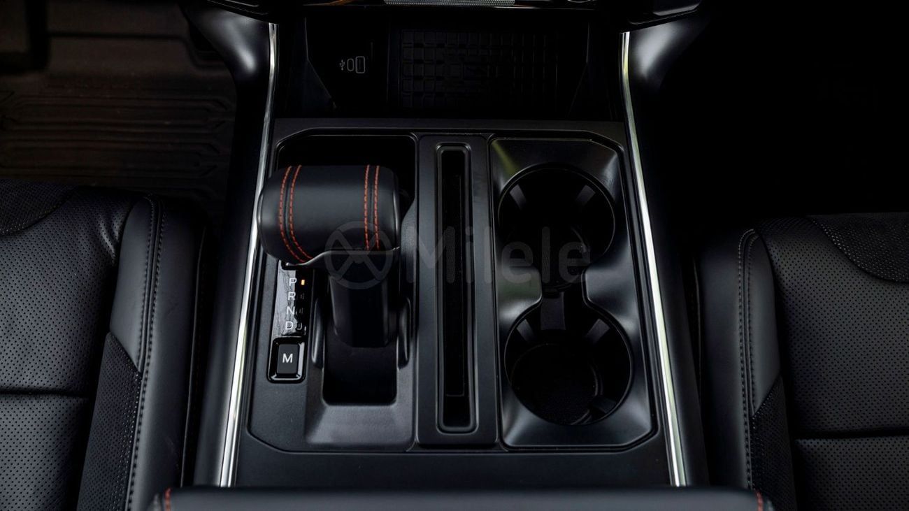 فورد إف-150 رابتور 3.5L V6 PETROL, 360 CAM, B&O 14 SPKR, FOX SHOCKS, DUAL ZONE, 17" ALLOY