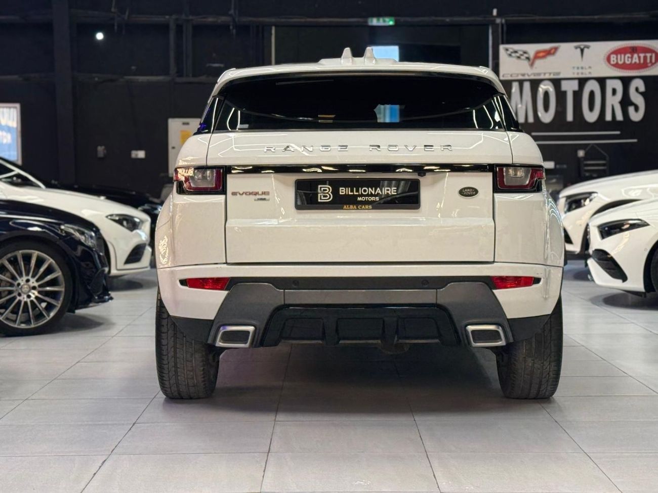 لاند روفر رانج روفر إيفوك P250 R-Dynamic HSE 2.0L RANGE ROVER EVOQUE 2018 GCC