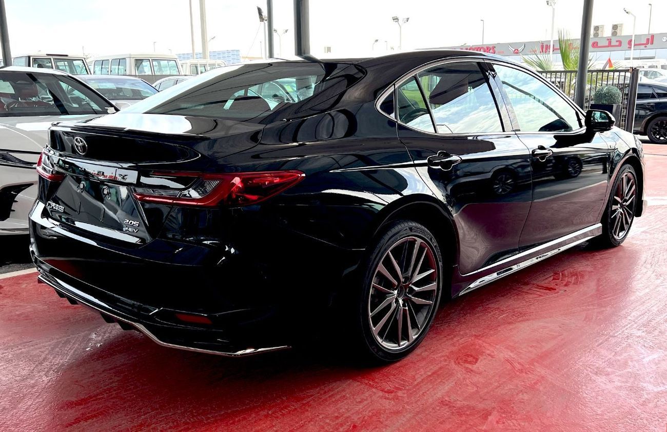 تويوتا كامري 2025 Hybrid Sport Plus 2.0L Black