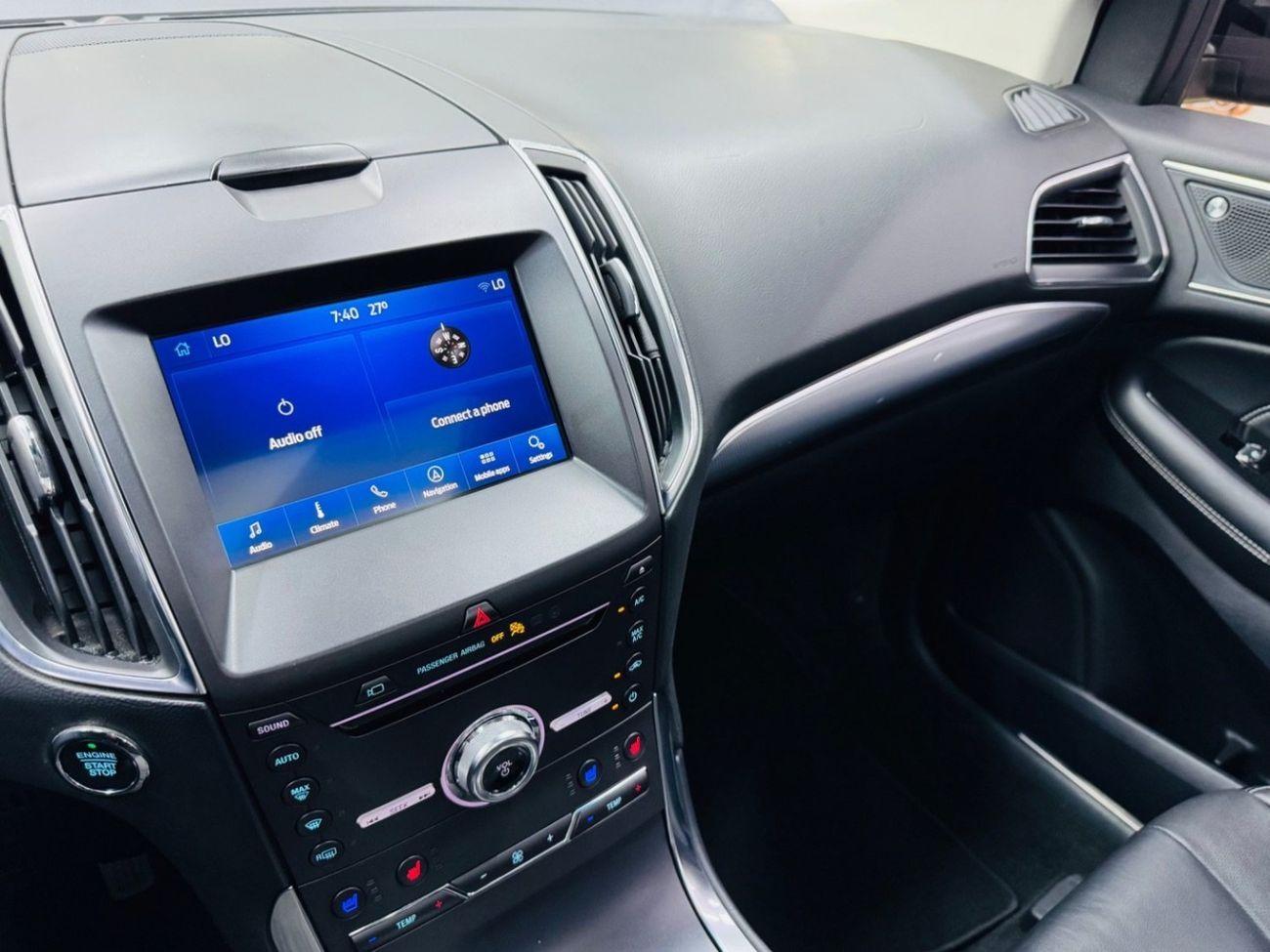 فورد إدج GCC .. FSH .. Original paint .. warranty .. Service .. AWD .. Titanium .