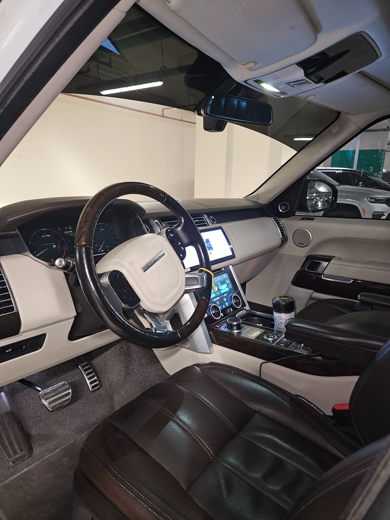 لاند روفر رينج روفر Autobiography 5.0L (510 HP)