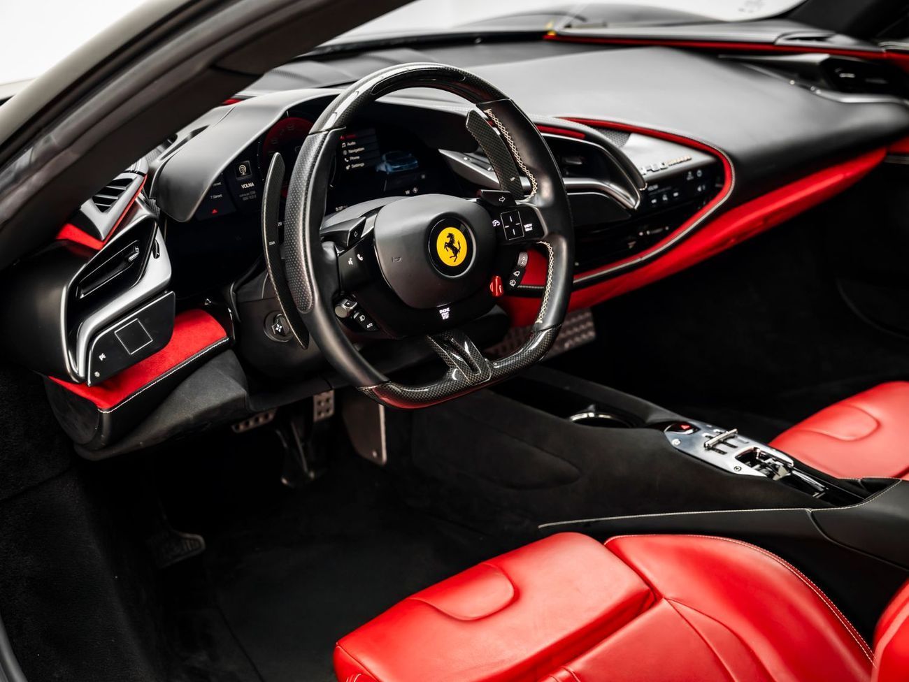 Ferrari SF90 Stradale 2022 Ferrari SF90 Stradale, 2027 Ferrari Warranty + Service Contract, Low KMs, GCC