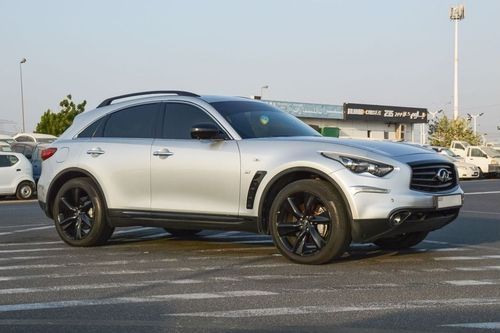 إنفينيتي QX70 INFINITY QX70S 3.7L V6 2015