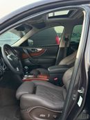 إنفينيتي FX50 In excellent condition and requires no expenses