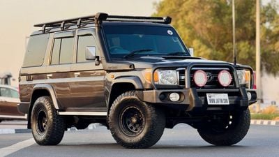 تويوتا لاند كروزر هارد توب OFF-ROAD READY | RHD | MANUAL TRANSMISSION | 4500CC DIESEL | 2015 | BULL BAR + LED LIGHTS | ROOF RAC