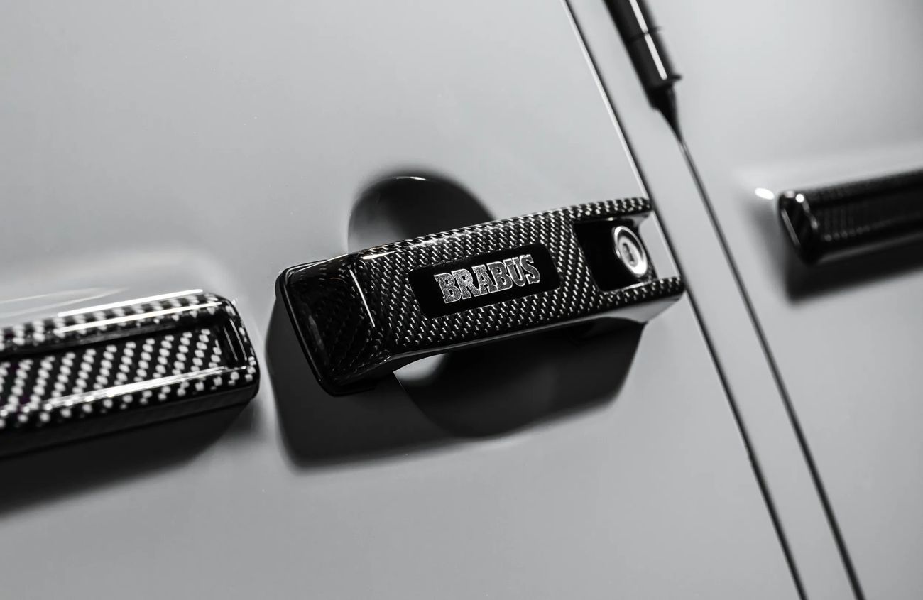 Mercedes-Benz G 63 AMG 4.5L V8 BiTurbo Engine