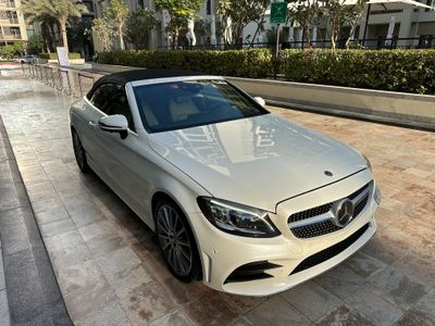 مرسيدس بنز C 300 كوبيه Std 2.0L (258 HP)