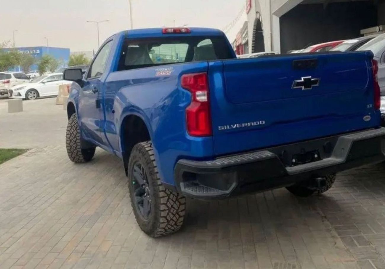 Chevrolet Silverado 2023 Chevrolet Silverado 5.3L Automatic Pickup Single Petrol Zero KM