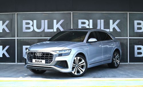 Audi Q8 55 TFSI quattro S-Line Audi Q8 - S-Line - 55 TFSI - GCC - Panoramic Roof - Led Lights
