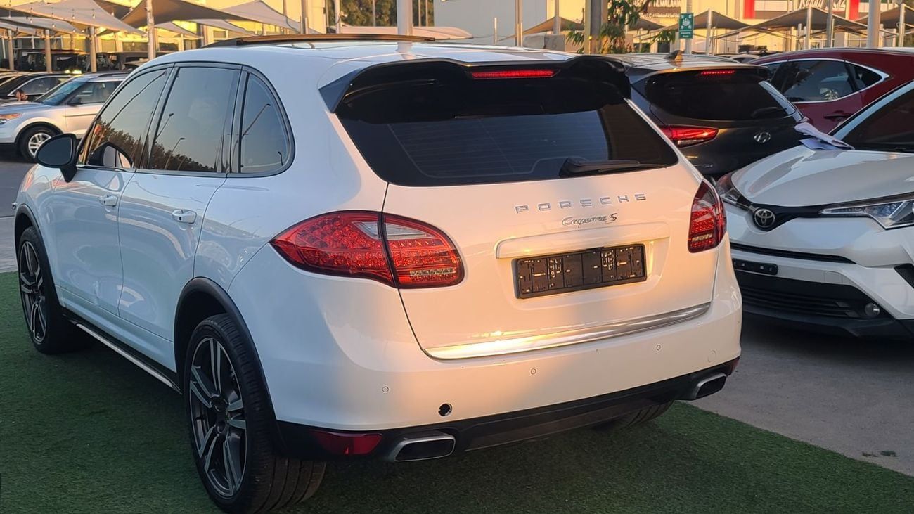 Porsche Cayenne S 4.8L