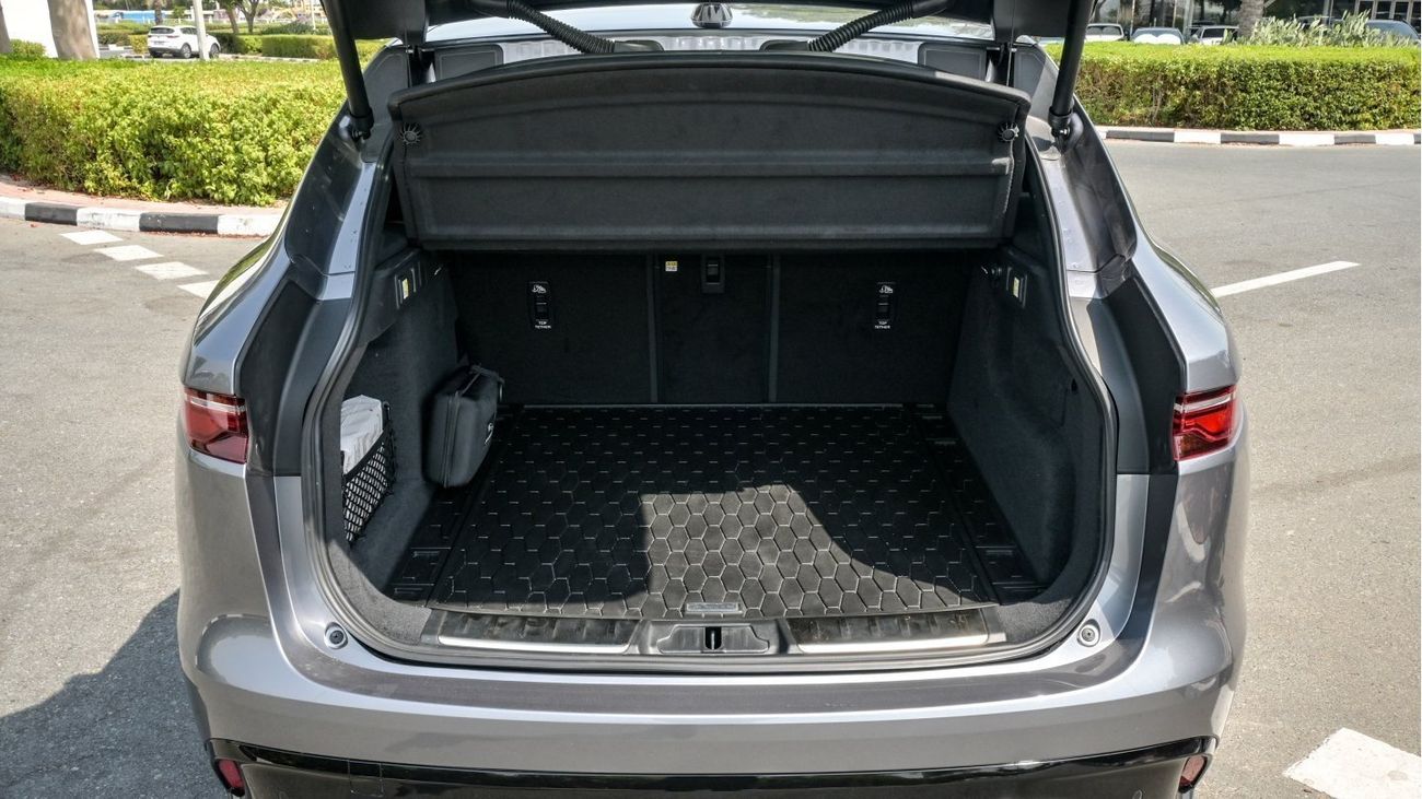 Jaguar F Pace R Dynamic