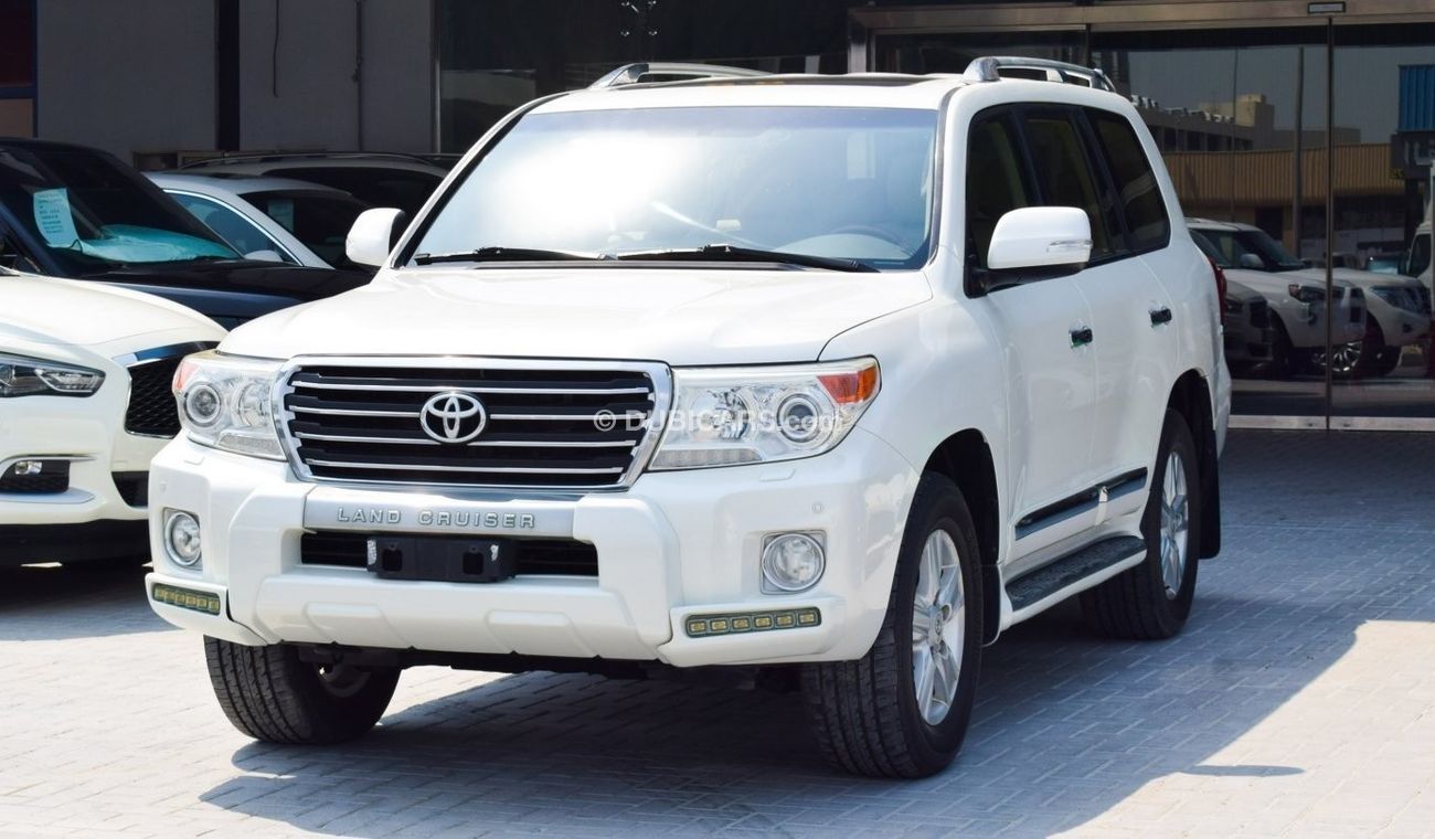 Toyota Land Cruiser GXR V6
