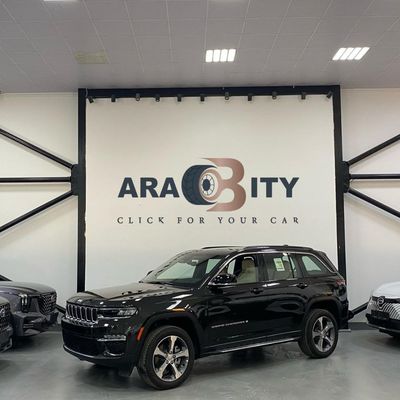 Jeep Grand Cherokee Limited Plus 5 seats-5,000 DP  EMI 3650 5  years warranty ,@Official dealer