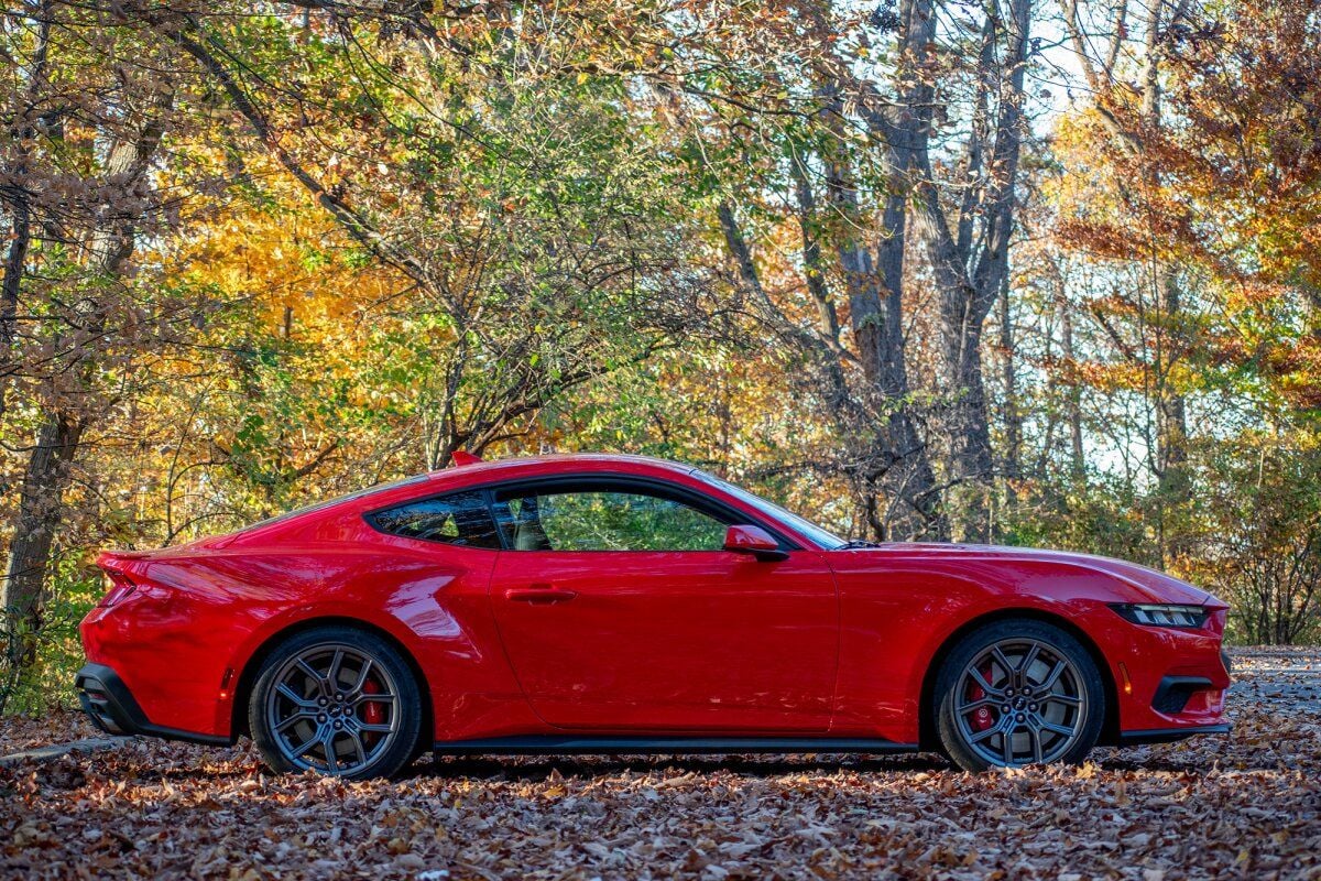 Ford Mustang exterior - Side Profile