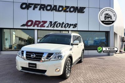 نيسان باترول Nissan Patrol White Platinum / 1 Year Service Package Included