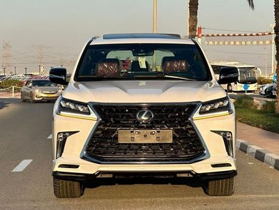 لكزس LX 570 سيجناتشر