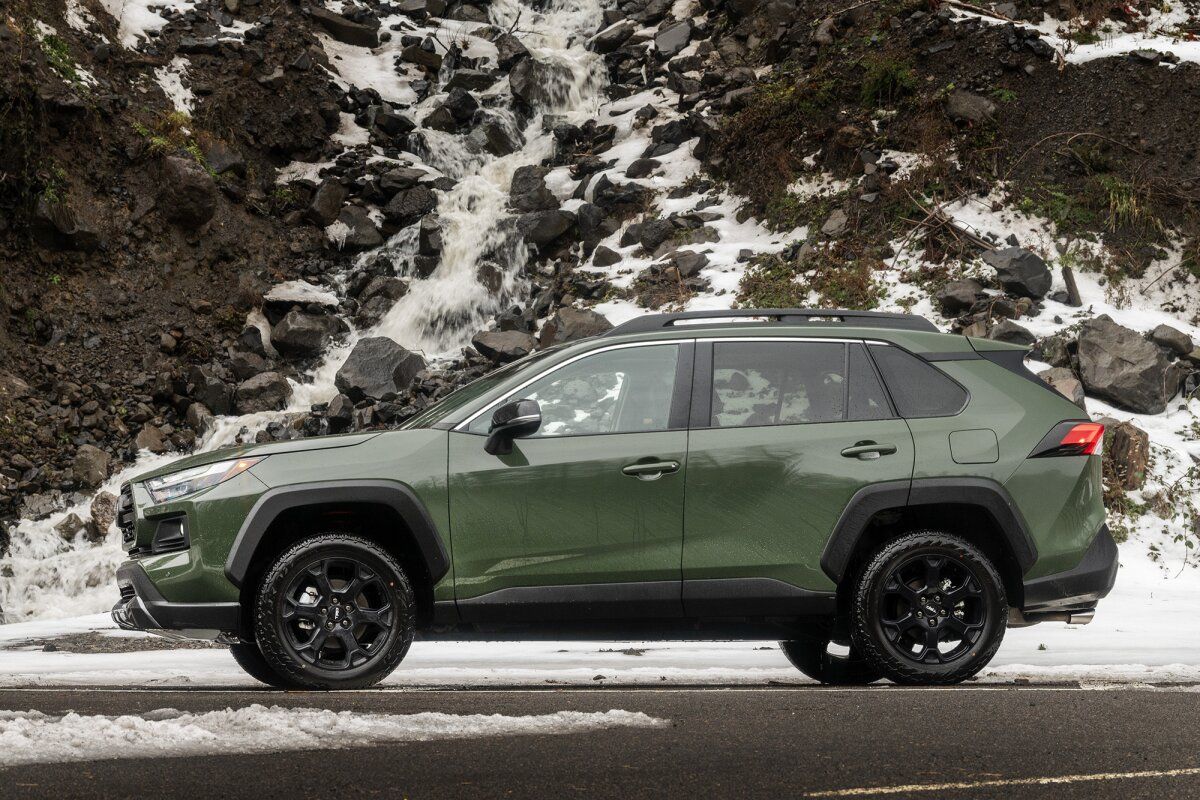 Toyota RAV4 exterior - Side Profile