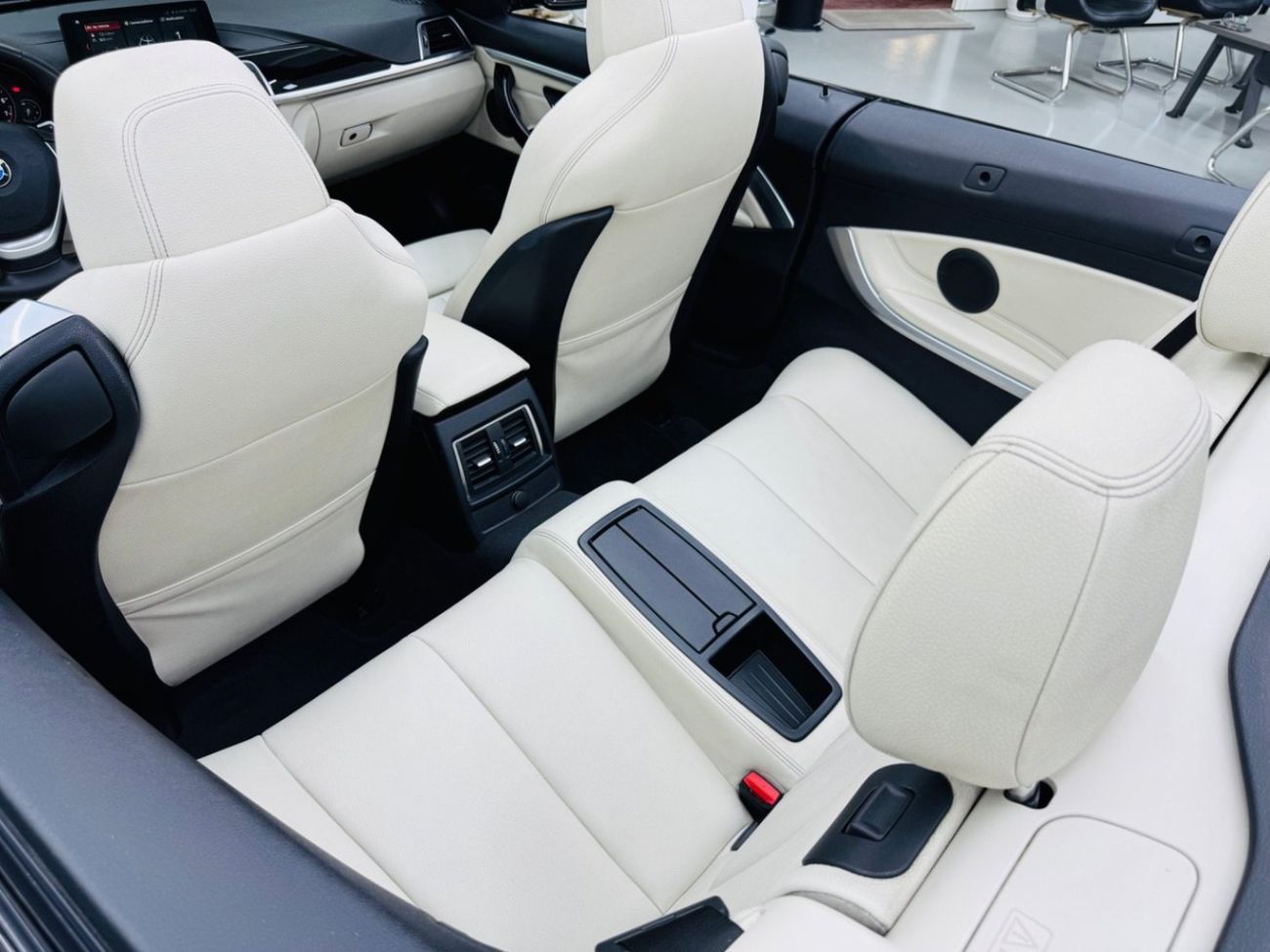 بي أم دبليو 420i Sport Line 2.0L