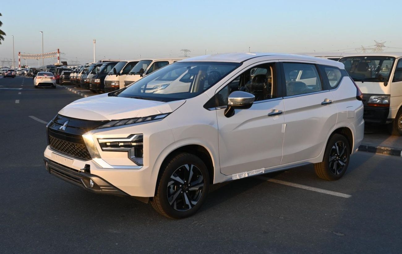 ميتسوبيشي إكسباندر 1.5L Petrol AT Premium - 7 seater - Premium Full Option