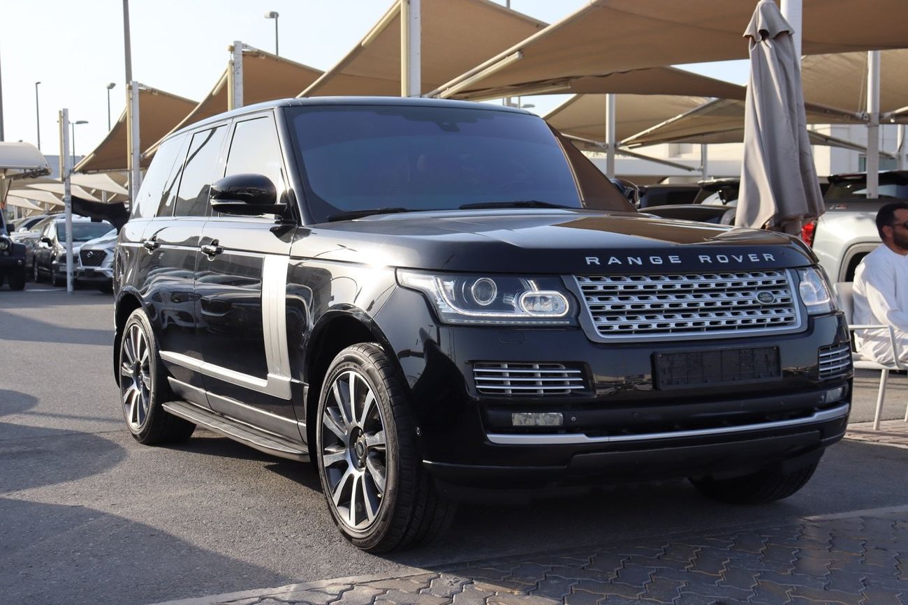 Land Rover Range Rover Supercharged 5.0L Range Rover HSE Supercharged/ 2015/ GCC / Free Accident