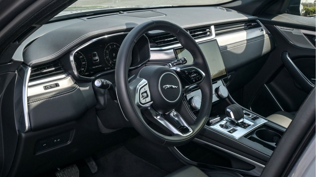 Jaguar F Pace R Dynamic