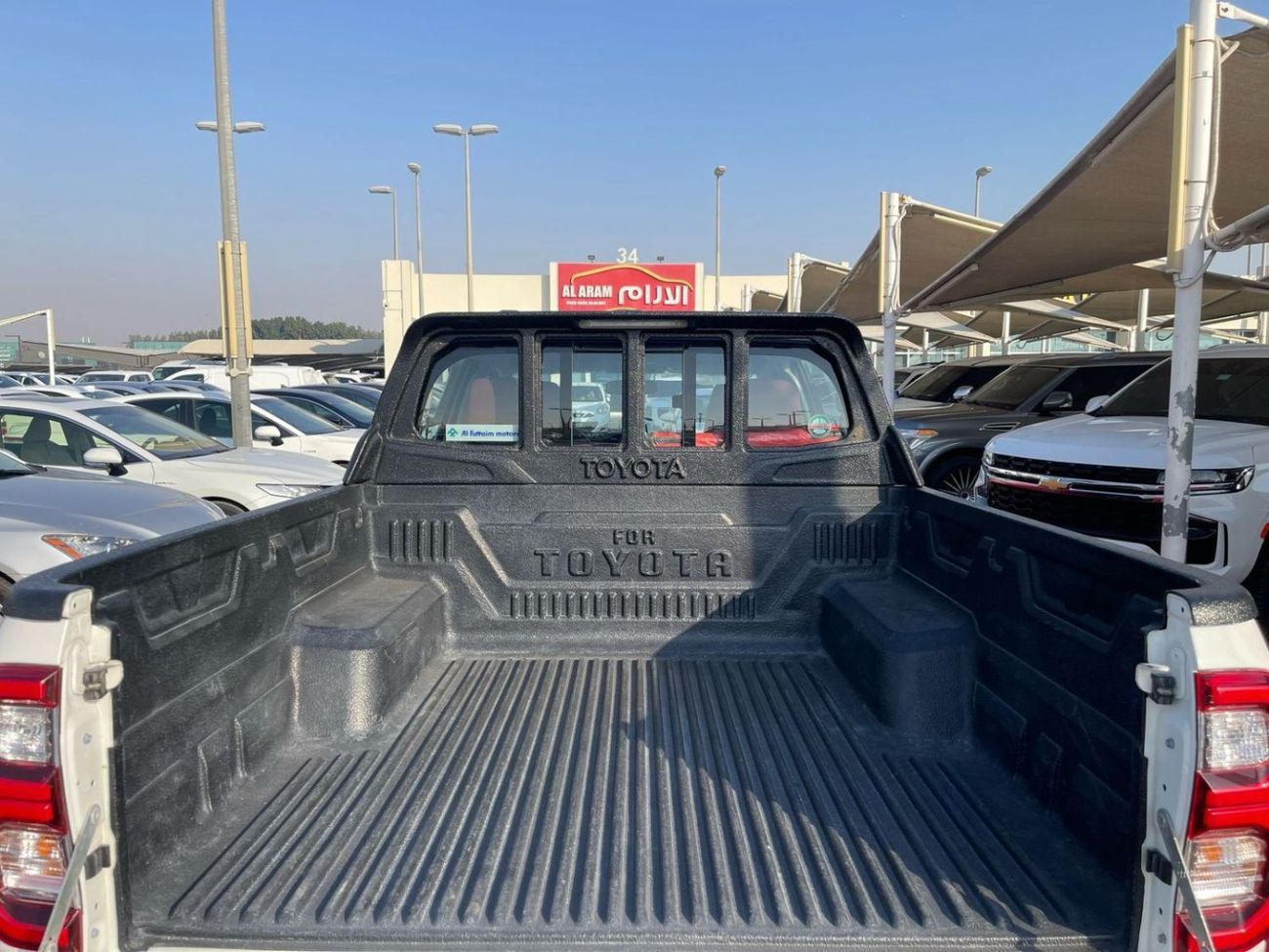 Toyota Hilux 2022 I 4x4 I Full Automatic I Ref#638
