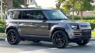 لاند روفر ديفندر OCTA 4.4L AWD