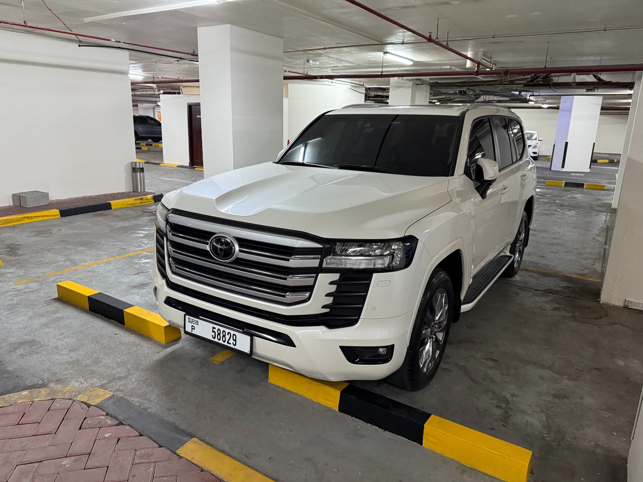 Toyota Land Cruiser GXR 4.0L