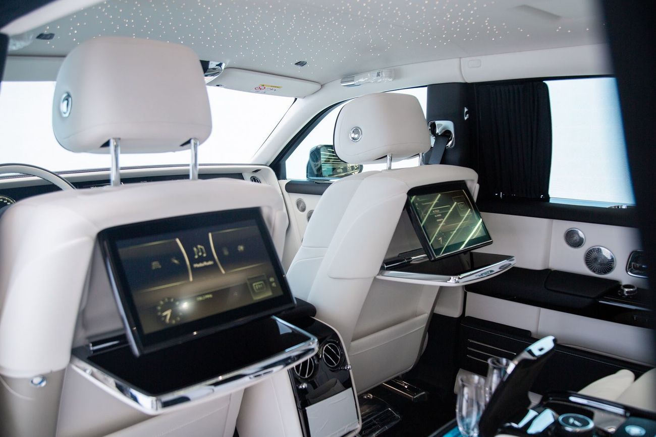 Rolls-Royce Phantom EWB 6.8L