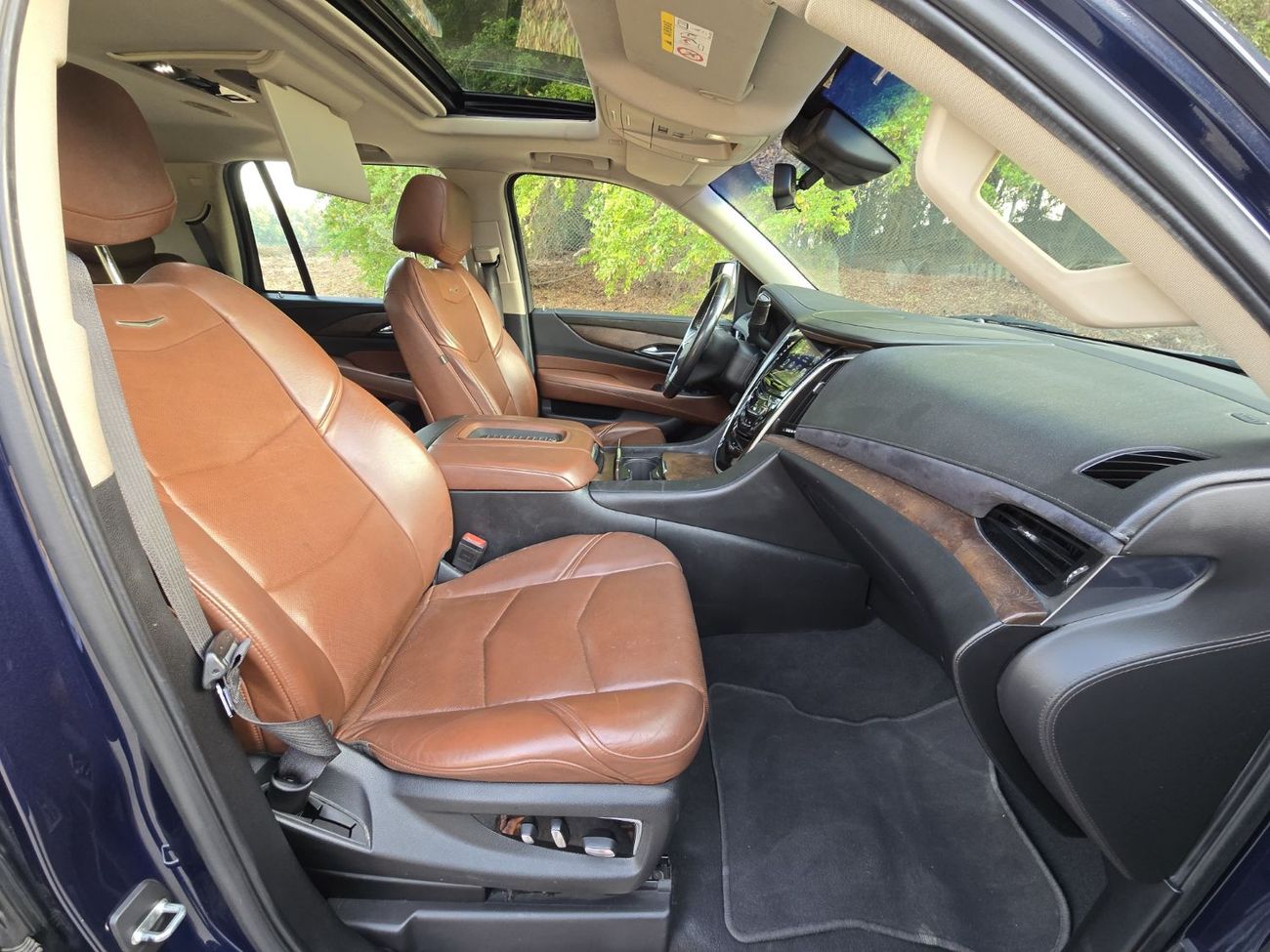 كاديلاك إسكالاد Platinum 6.2L