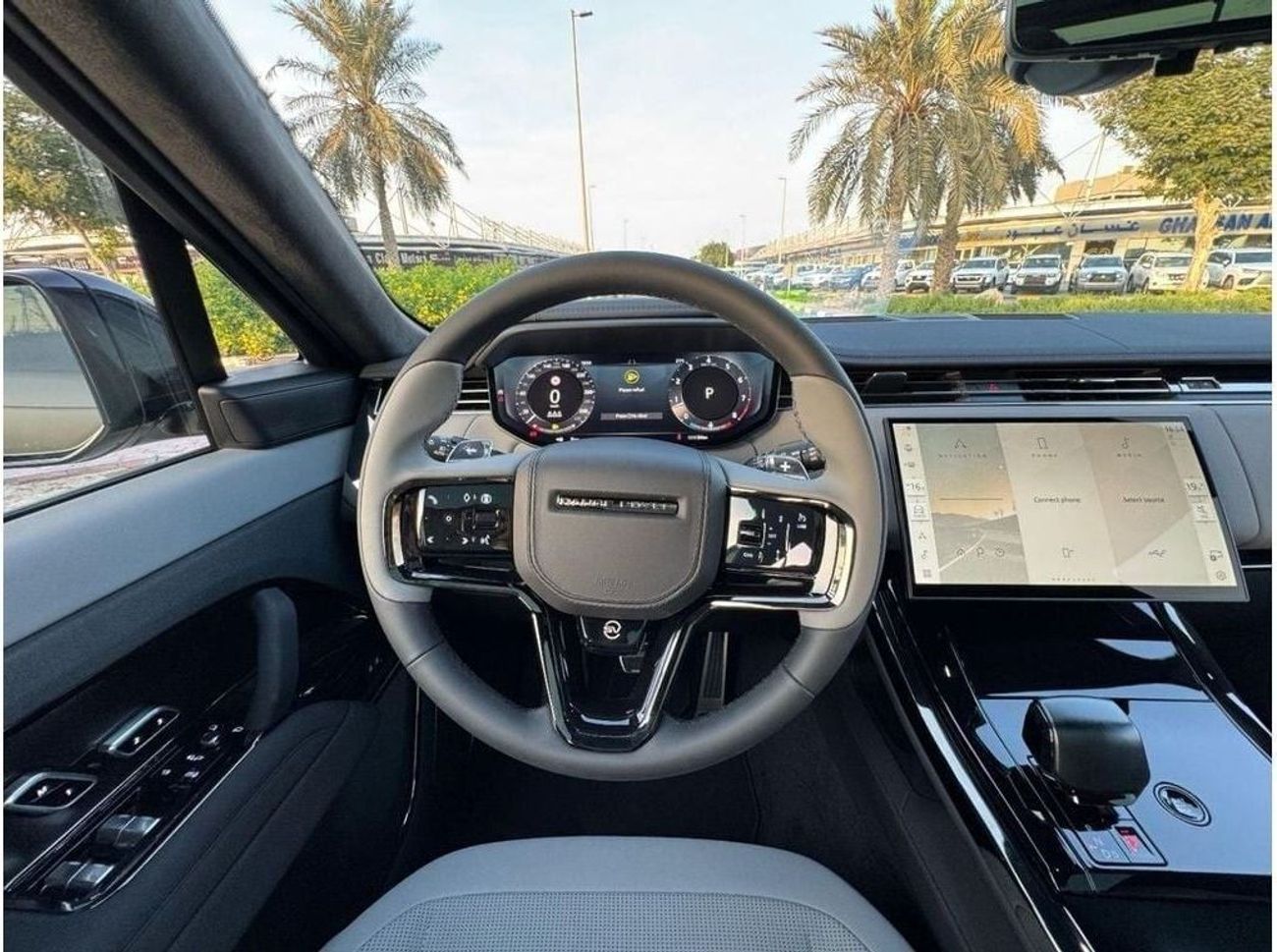 لاند روفر رينج روفر سبورت SV Edition One P635 4.4L - Automatic . Gasoline . All Wheel Drive . 4 Seats . 4 Doors