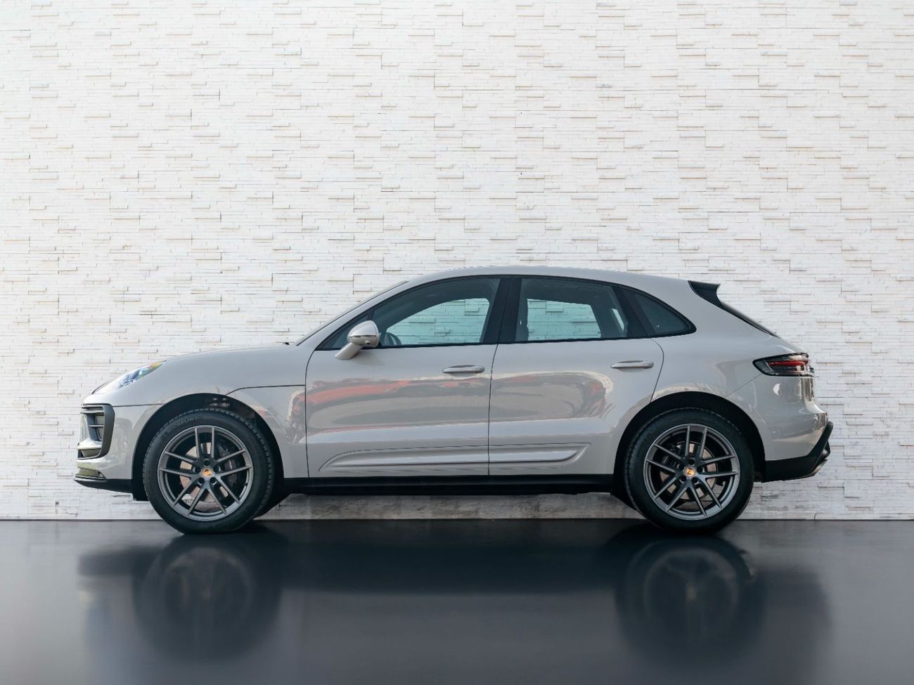 بورش ماكان Std 2.0L (252 HP)