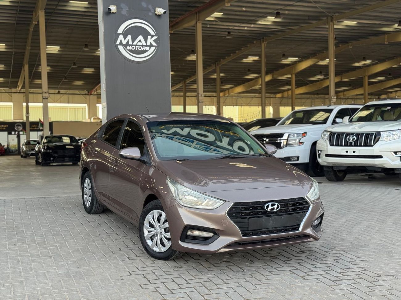 هيونداي أكسنت GL 1.6L (123 HP) GL 1.6L V4 / REAR SENSORS / REAR AC / IN PERFECT CONDITION / ECO CAR