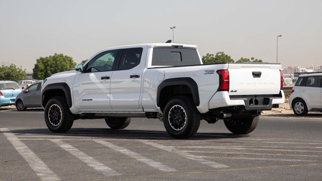 Toyota Tacoma TRD OFF-ROAD/2024/ For Local Registration +10%