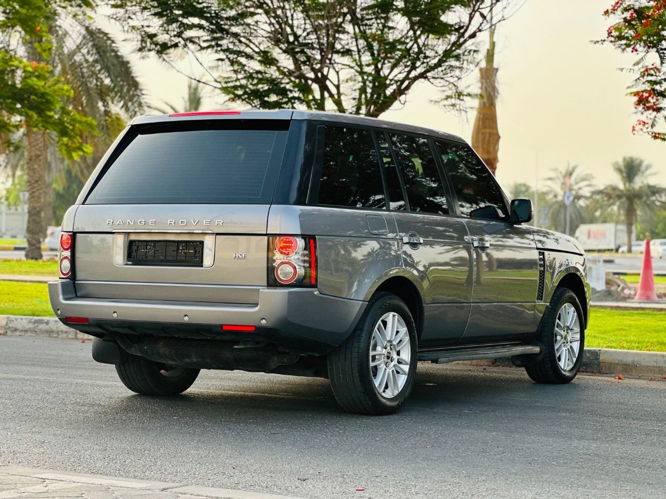 لاند روفر رينج روفر HSE 5.0L