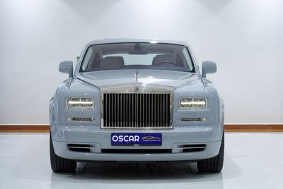 رولز رويس فانتوم Std 6.8L Sedan 2014 ROLLS ROYCE PHANTOM 61000 KM GCC
