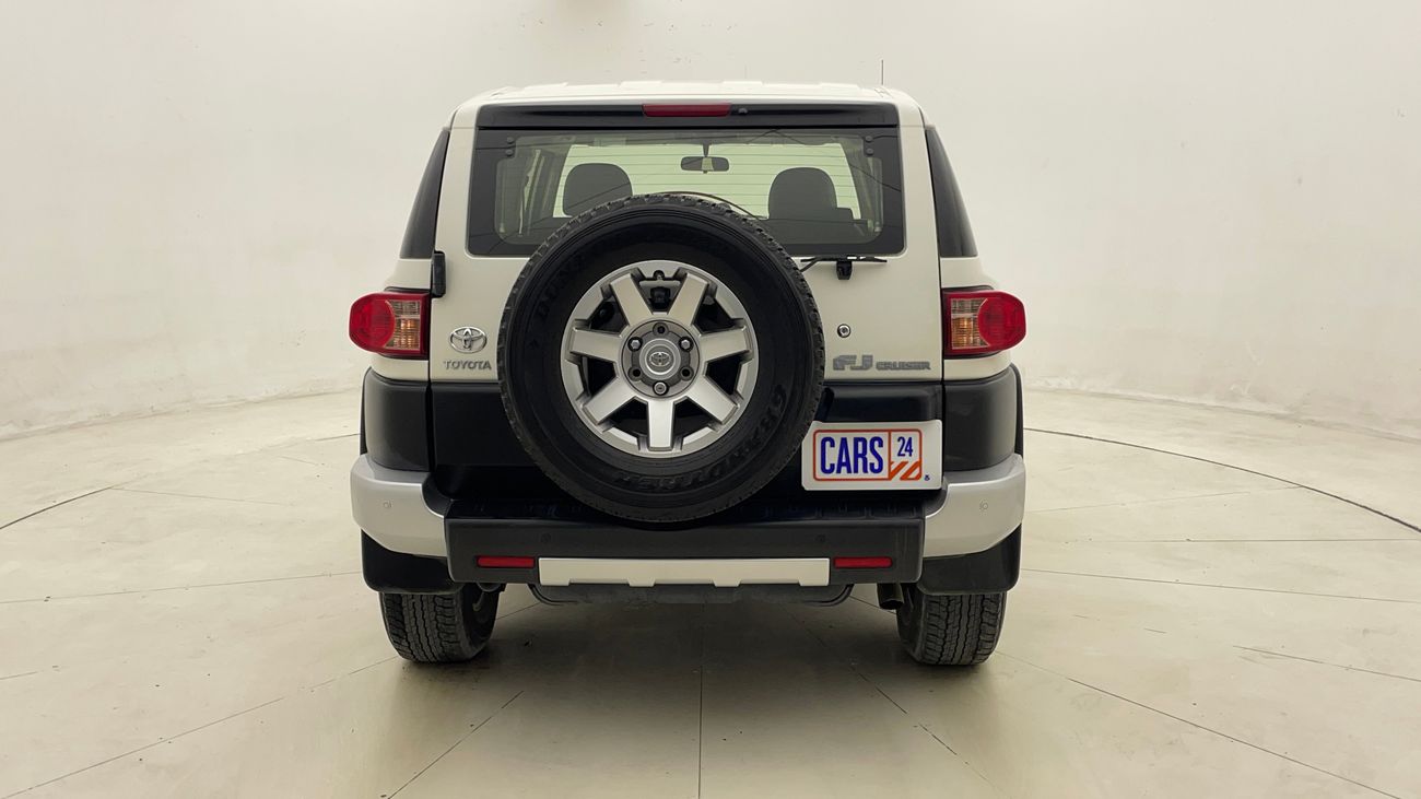 Toyota FJ Cruiser GXR 4 | Zero Down Payment | Home Test Drive