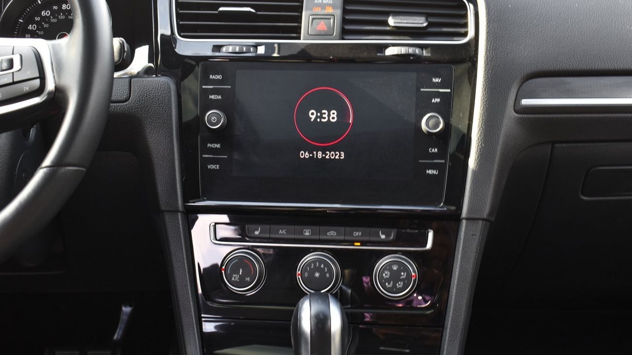 Volkswagen Golf GTI