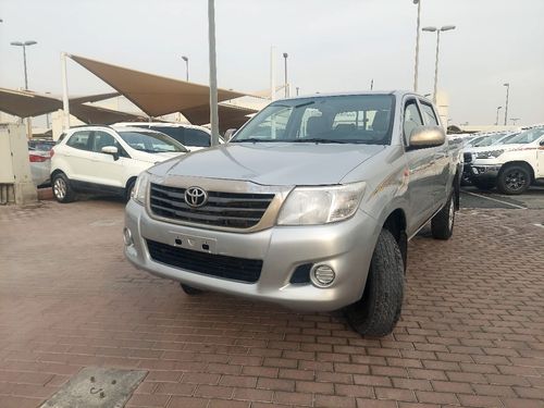 تويوتا هيلوكس DC 2.4L DIESEL MANUAL TRANSMISSION