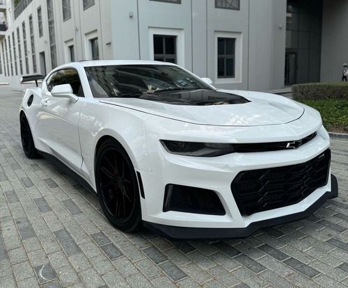 شيفروليه كامارو SS V8 6.2L Coupe Automatic (450 HP)