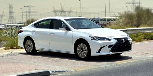 لكزس ES 350 LEXUS ES350 - PRIME - 3.5L - 2025 MODEL - WHITE INSIDE TAN 
