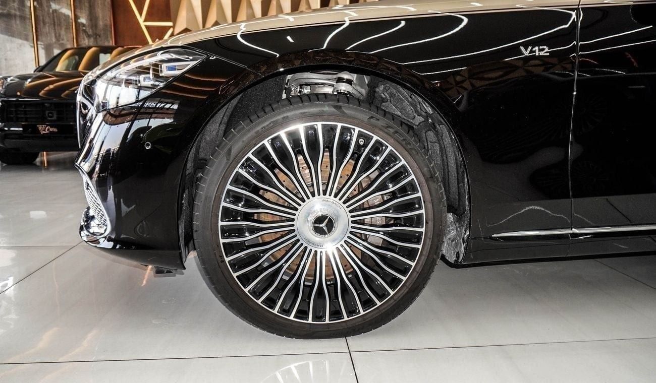 مرسيدس بنز S680 مايباخ V12