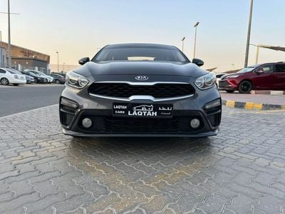 كيا سيراتو LX 1.6L Sedan