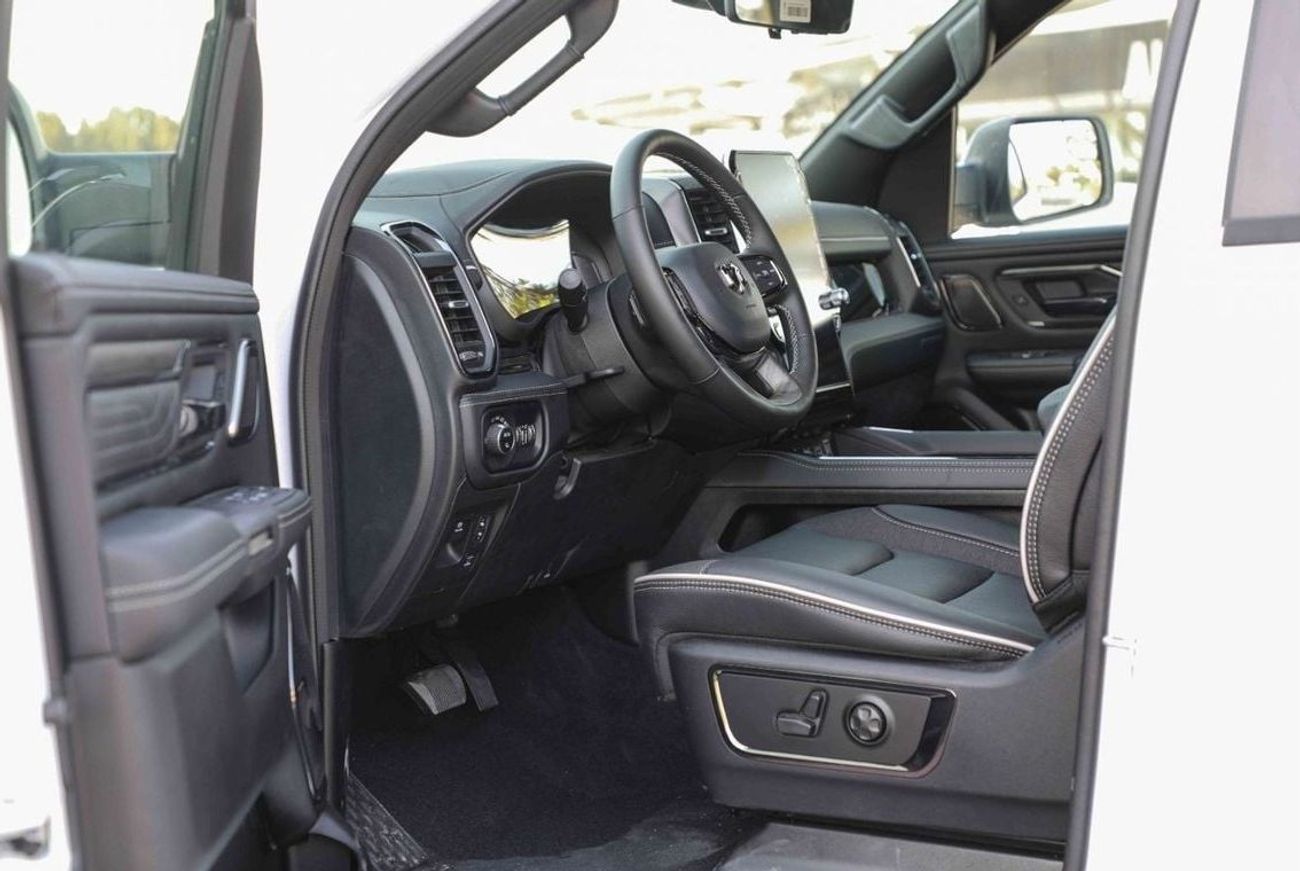 RAM 1500 2025 RAM 1500 LIMITED "Night Edition" 3.0L V6 - GCC - IVORY inside Black | Export Only